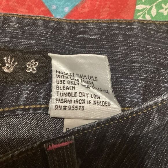 Vintage Mudd Cuffed Capri Size: 5 - Picture 7 of 7